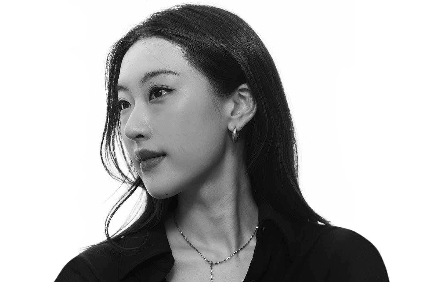 A portrait photo of Xiao Xu.