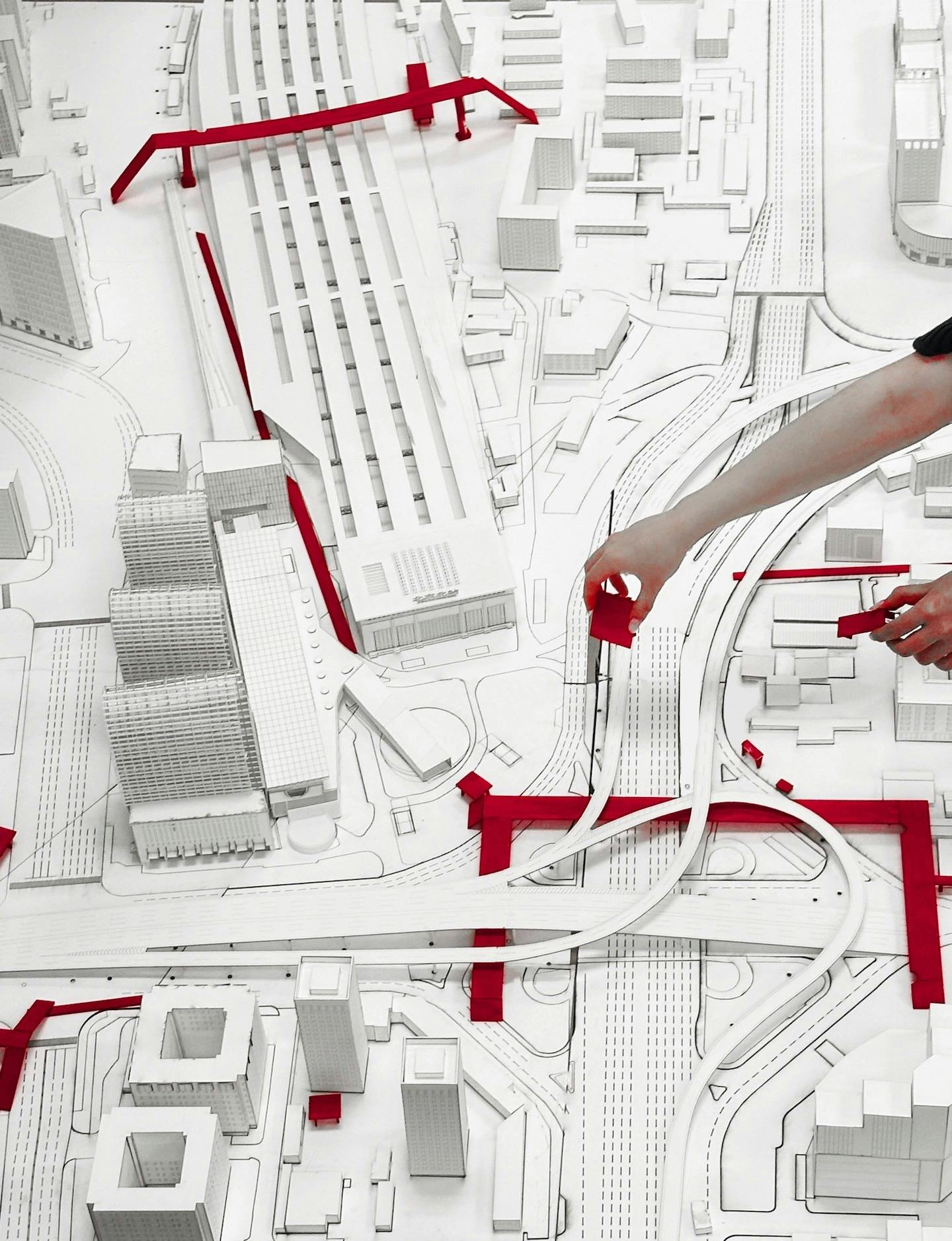 Yiki Lui and Yuntong Li