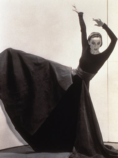 Martha Graham dancing in the 1930s