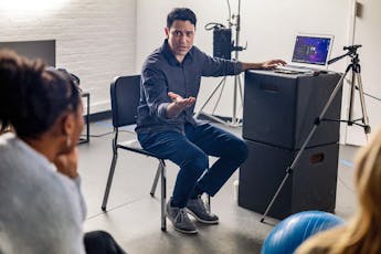 Sanjit De Silva teaching class