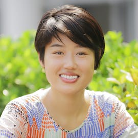 Portrait of NSSR Politics PhD candidate Na Fu.